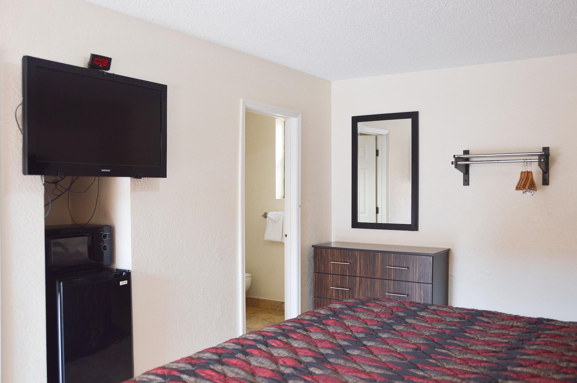 La Bella Oceanfront Inn - Daytona เดย์โทนาบีช ภายนอก รูปภาพ