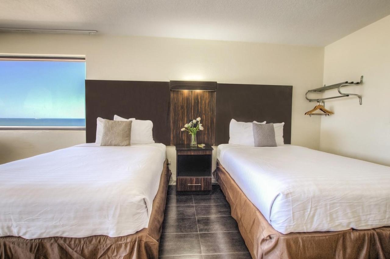 La Bella Oceanfront Inn - Daytona เดย์โทนาบีช ภายนอก รูปภาพ